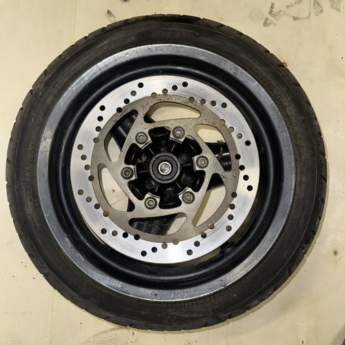 Ruota anteriore originale